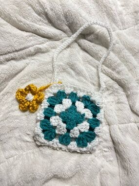 Crochet (by me) Teal & White Granny Square Trinket Crossbody with Yellow Flower